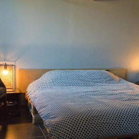 Maison Atypique Avec Piscine Le Loft 248 *