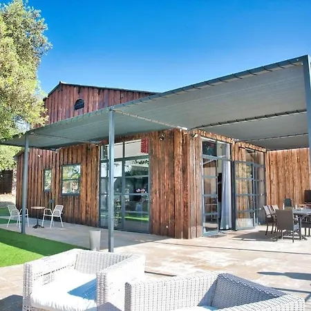 Maison Atypique Avec Piscine Le Loft 248