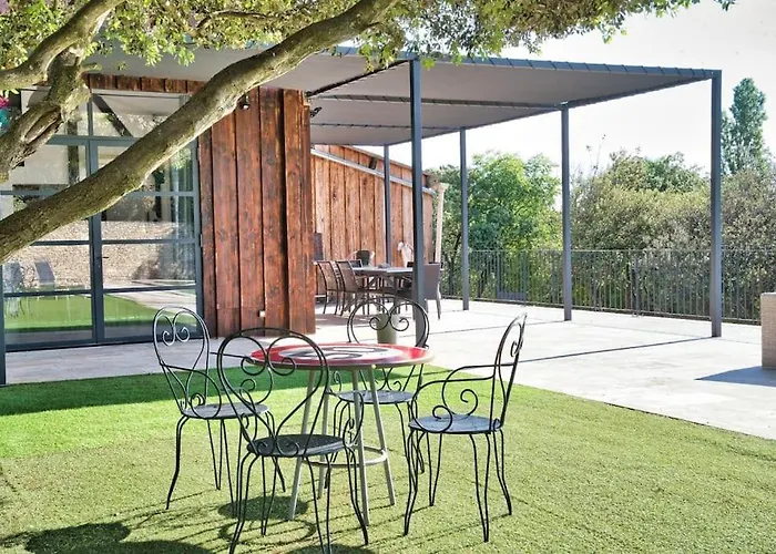 Villa Maison Atypique Avec Piscine 